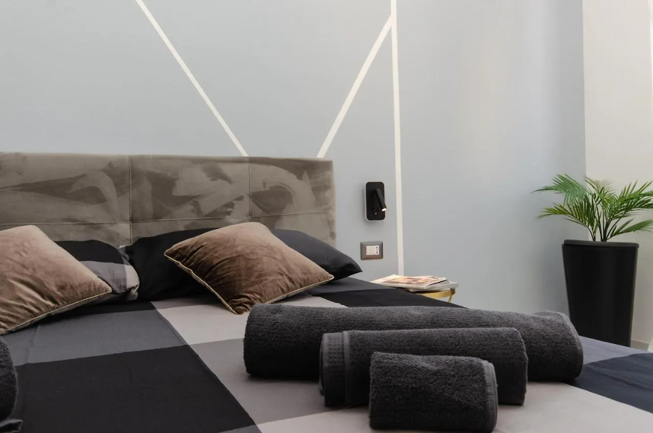 Vivimihome - Navigli Charm Design E Posizione Top 米兰 0*,