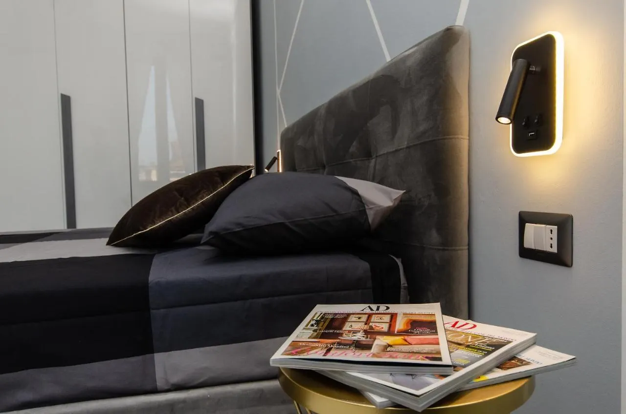 Vivimihome - Navigli Charm Design E Posizione Top ميلان 0*,  إيطاليا